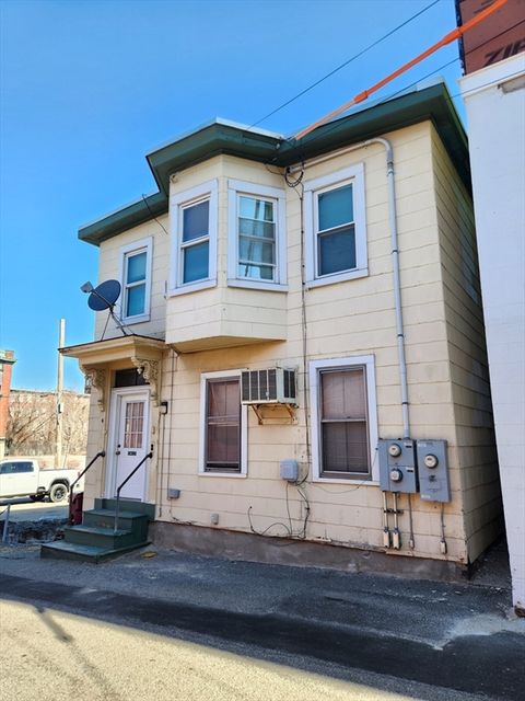 6 Mcintyre St. Lowell MA 01851