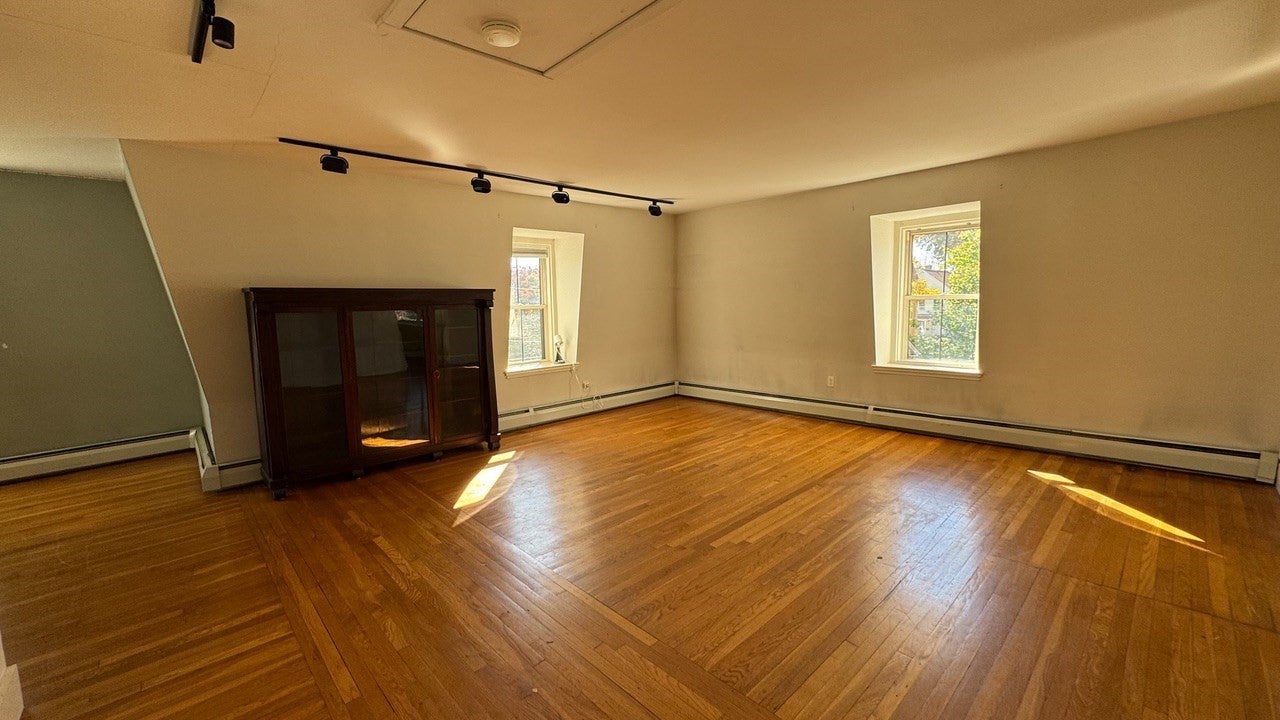 6 Oakdale St, Boston, MA, 6 Oakdale St, Boston, MA Photo #39