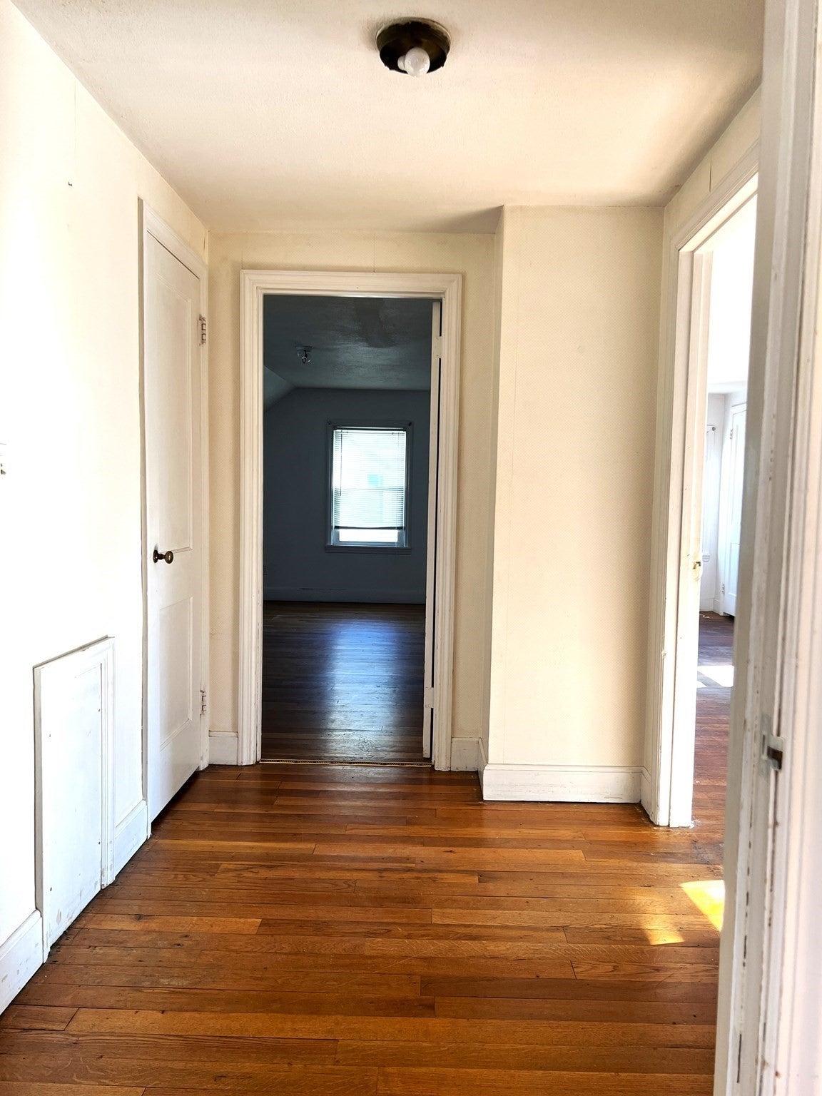 109 Pilgrim RD, Springfield, MA Photo #15