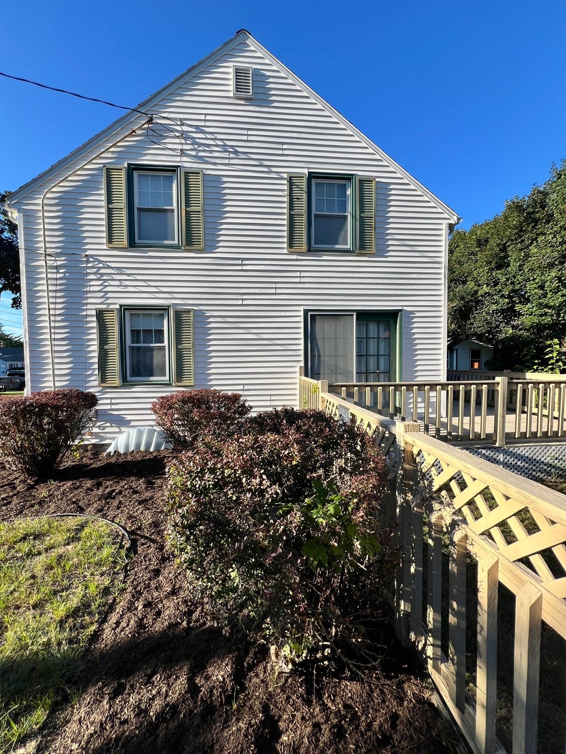 109 Pilgrim RD, Springfield, MA Photo #31