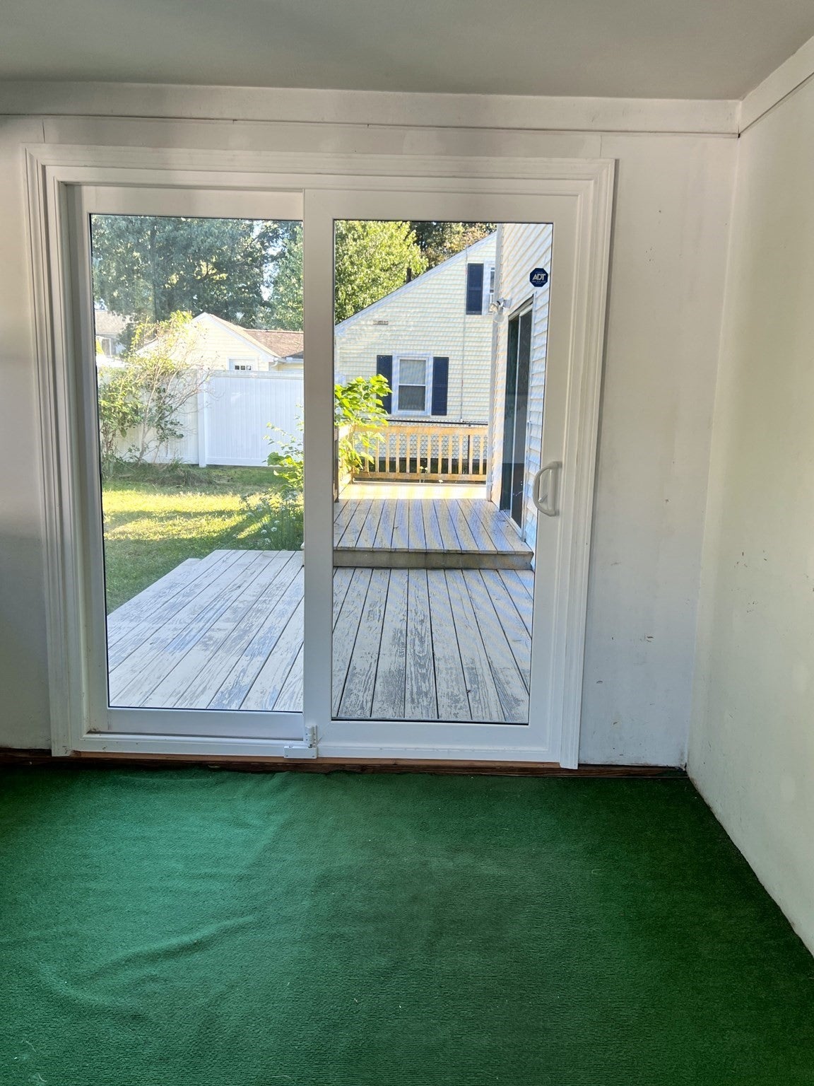 109 Pilgrim RD, Springfield, MA Photo #21