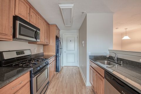 555 Page St 105 Stoughton MA 02072