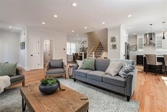 218 Hillside Ave 218