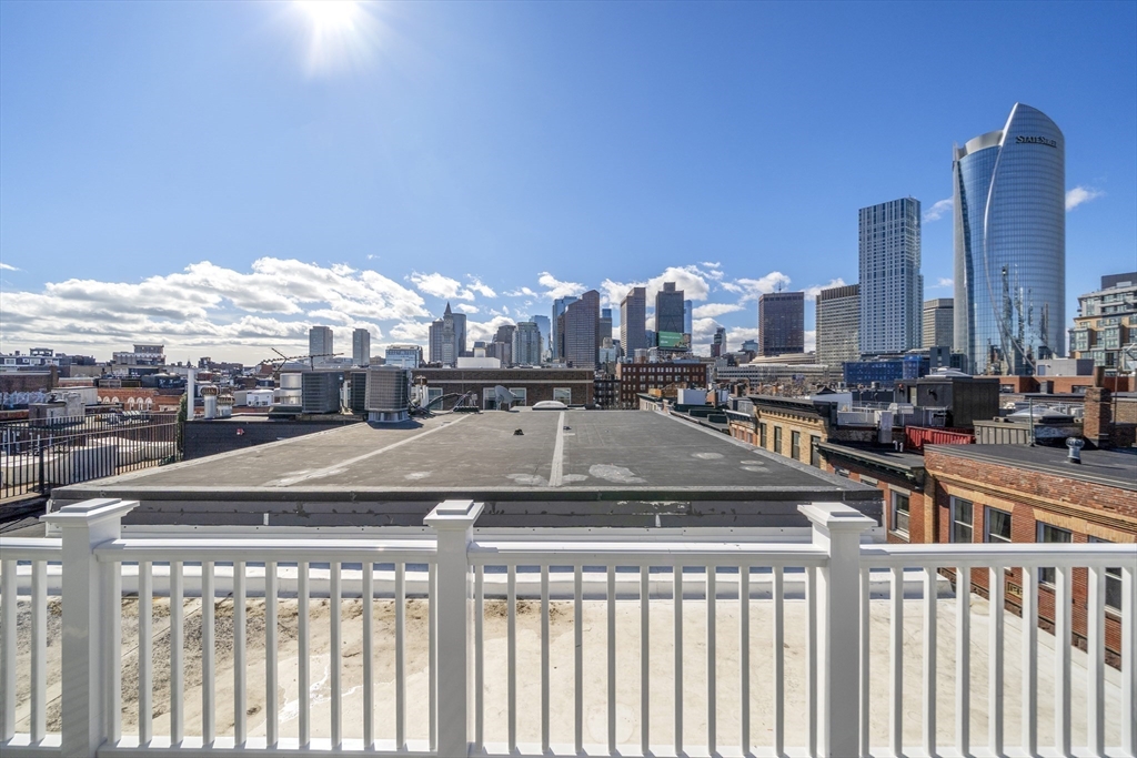 51 North Margin St 4