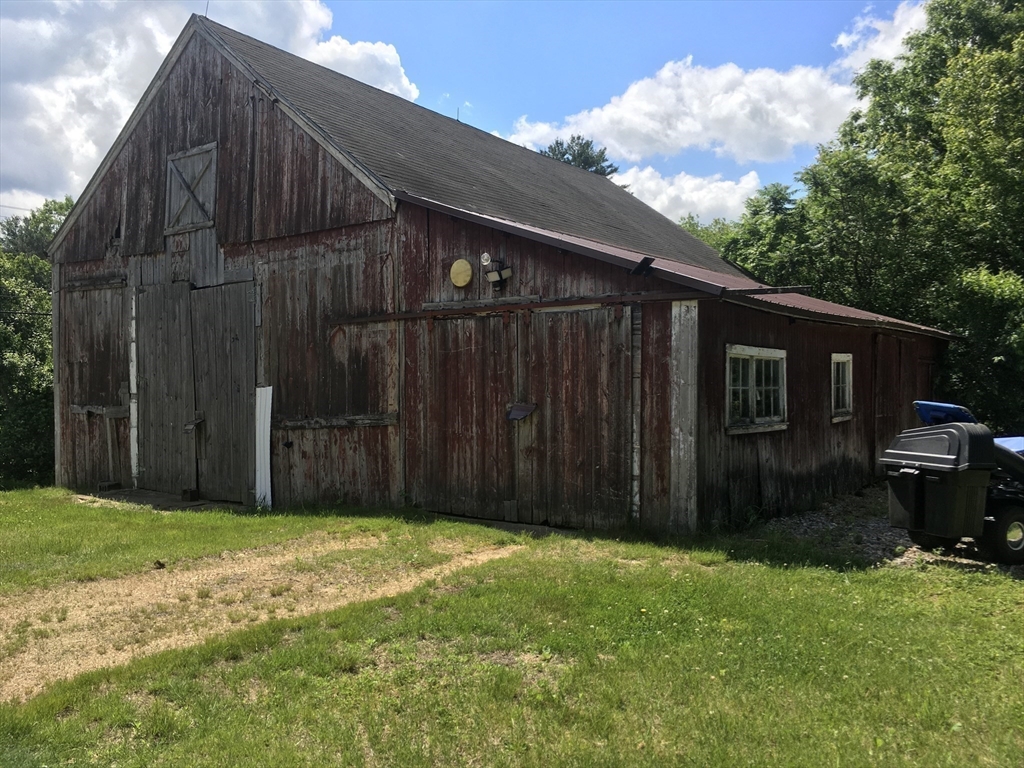 62 River Rd