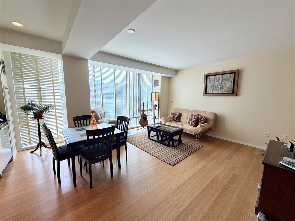 Photo of 2 Earhart St #622, Cambridge, MA