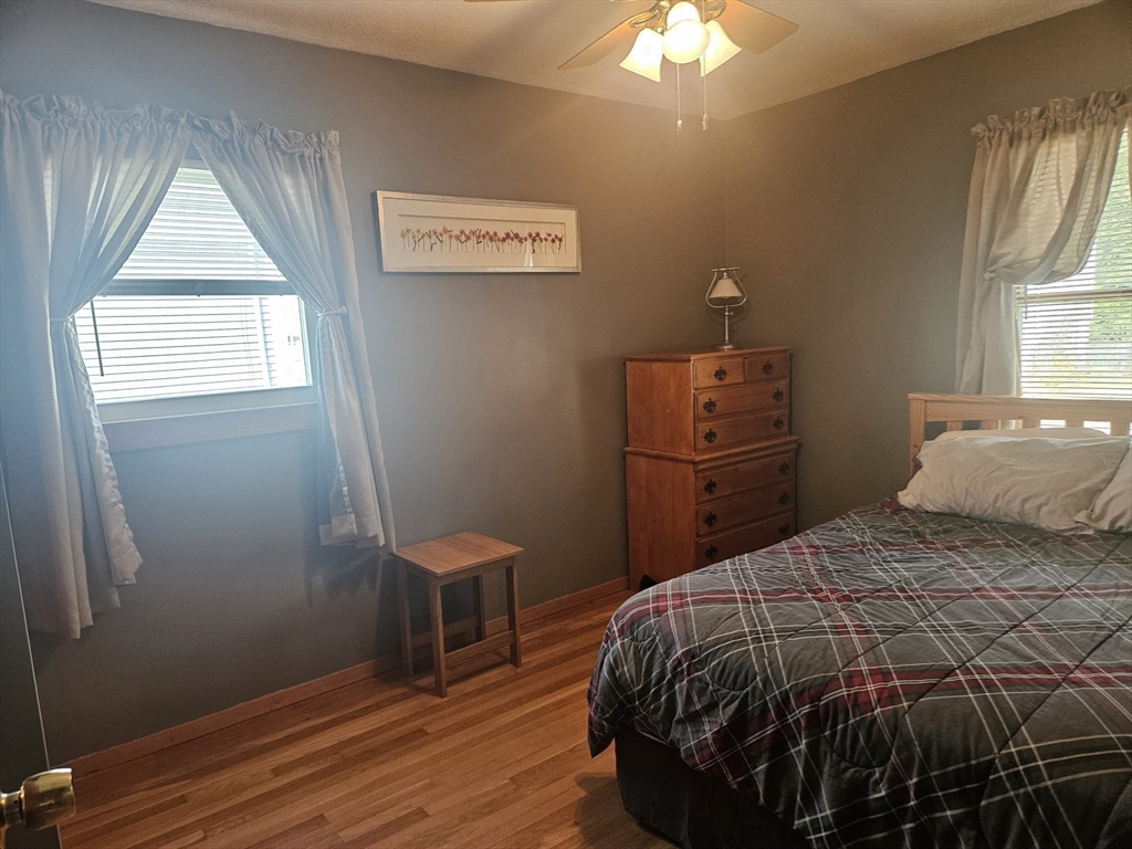 Lowell, Massachusetts 01854, United States, 4 Bedrooms Bedrooms, ,1 BathroomBathrooms,Residential,Active,212637