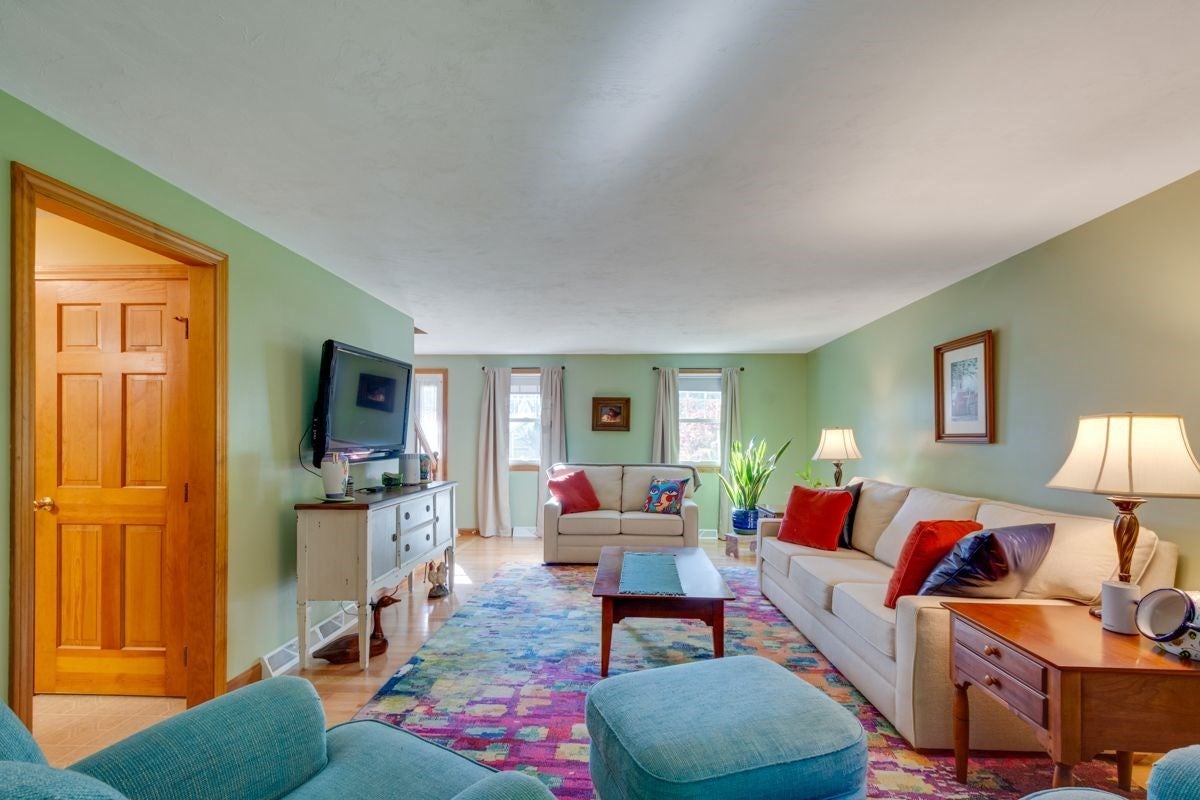 9 Beatty Ln, Easton, MA, 9 Beatty Ln, Easton, MA Photo #9
