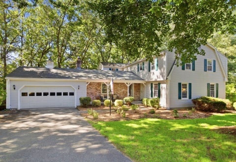 Photo of 64 Cambridge Cir, Longmeadow, MA 01106 (MLS # 73578007)