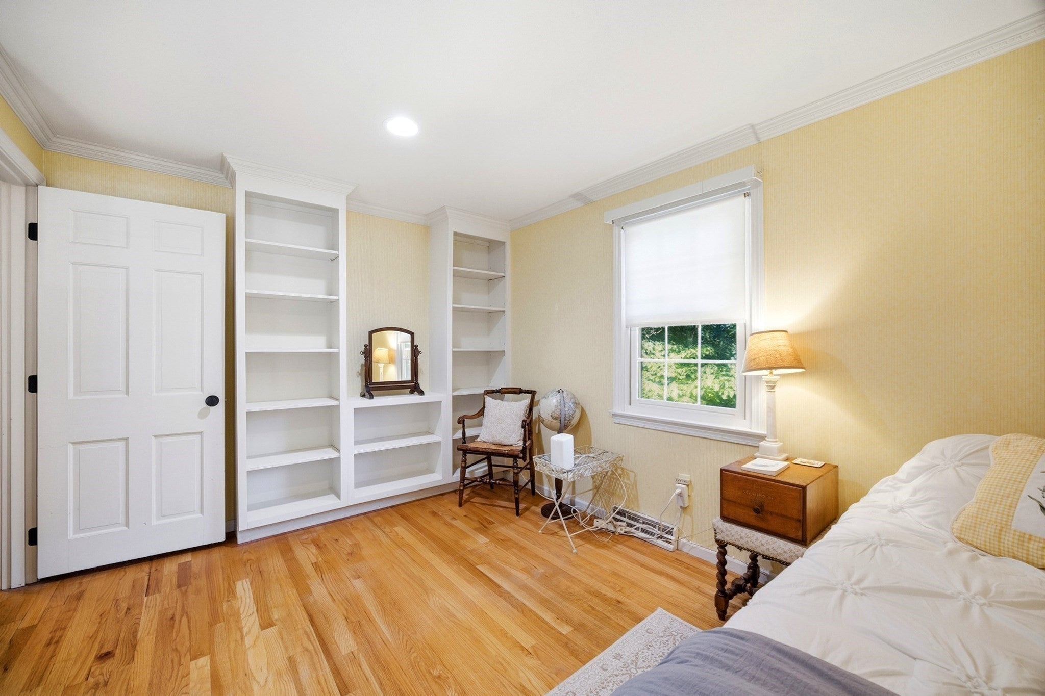 64 Cambridge Cir, Longmeadow, MA Photo #35
