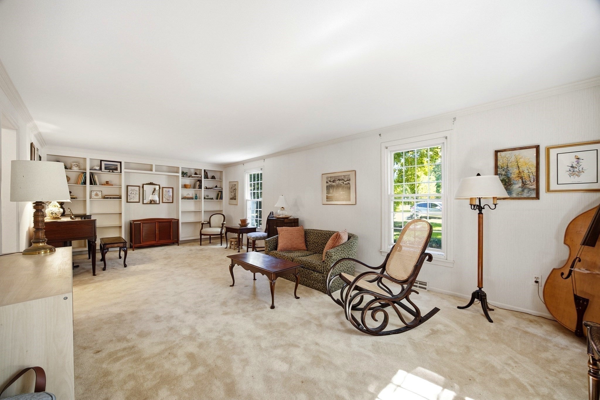 64 Cambridge Cir, Longmeadow, MA Photo #16