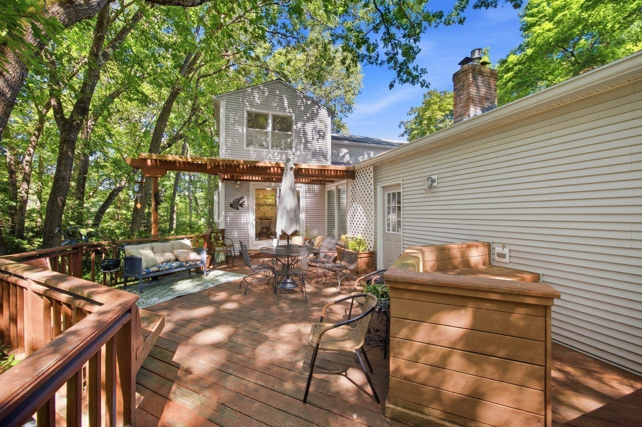 64 Cambridge Cir, Longmeadow, MA Photo #38