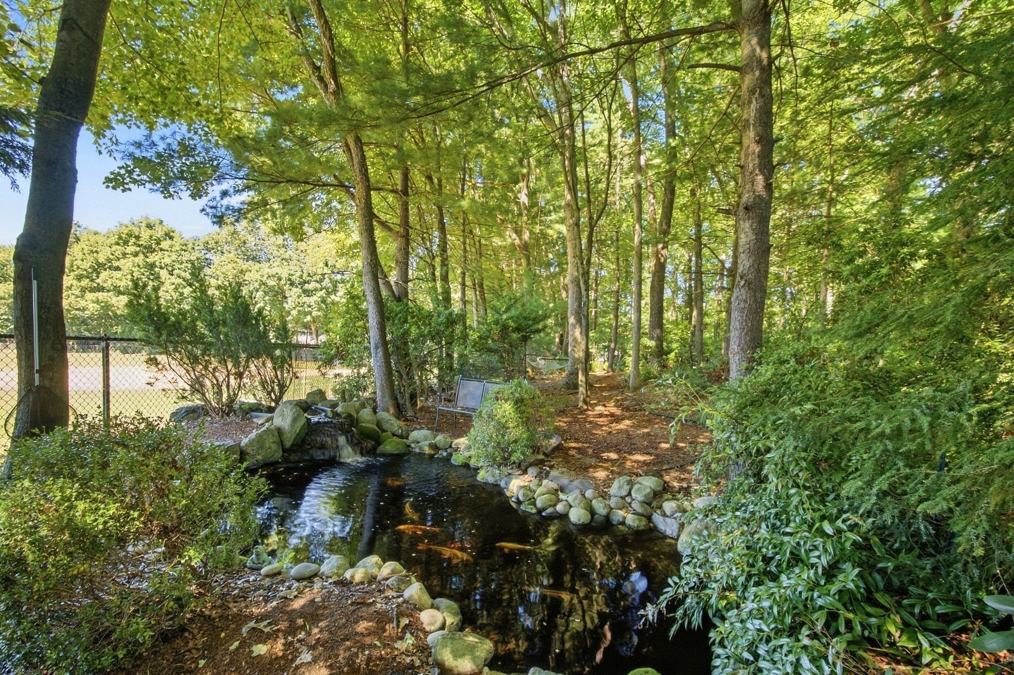 64 Cambridge Cir, Longmeadow, MA Photo #3