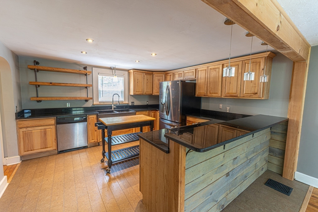 152 Southbridge Rd