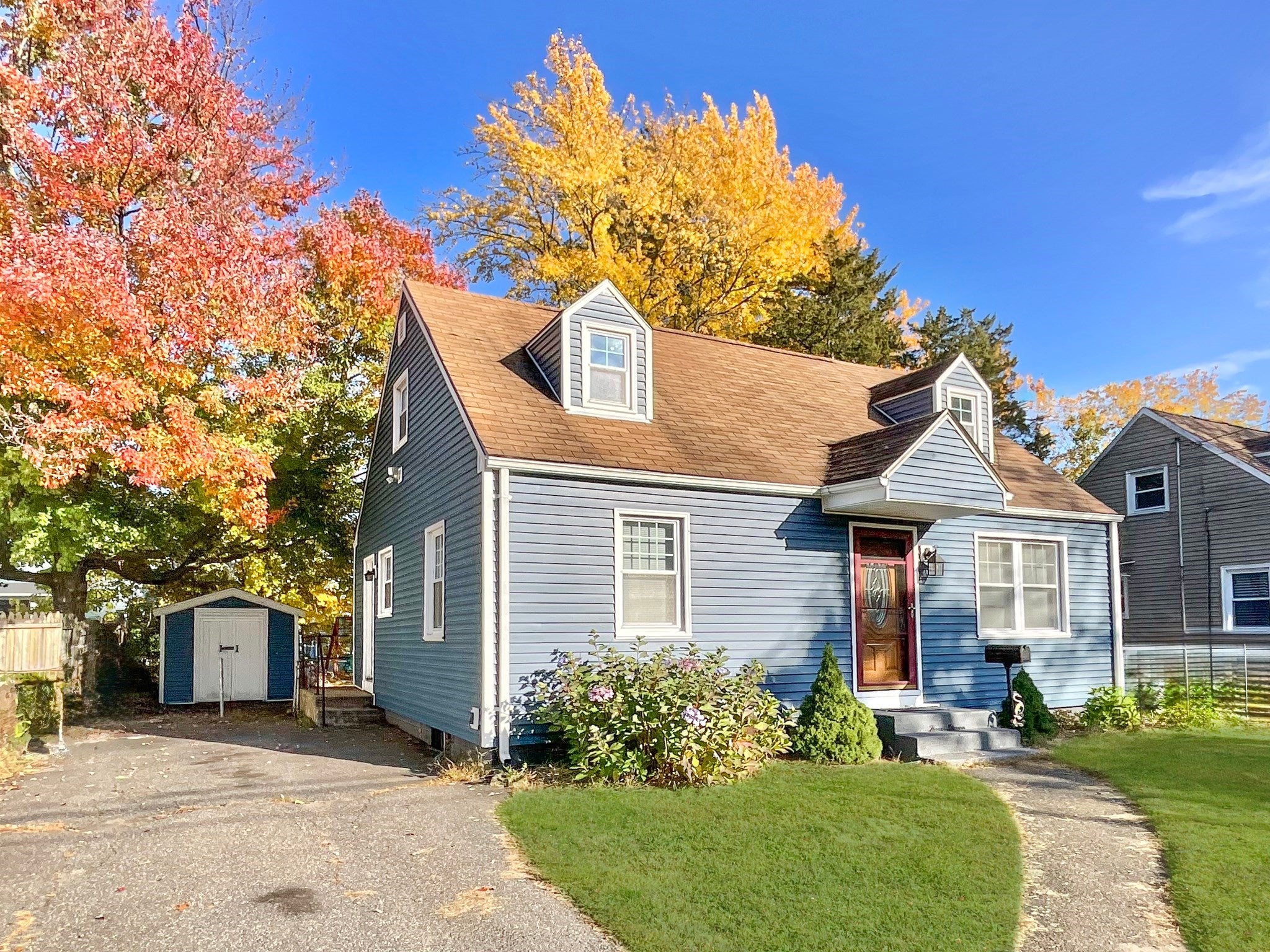 Photo of 311 Rosewell St, Springfield, MA