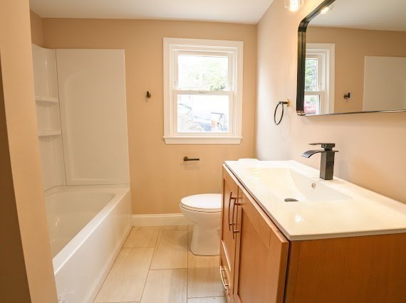 Gardner, Massachusetts 01440, United States, 3 Bedrooms Bedrooms, ,3 BathroomsBathrooms,Residential,Active,146400