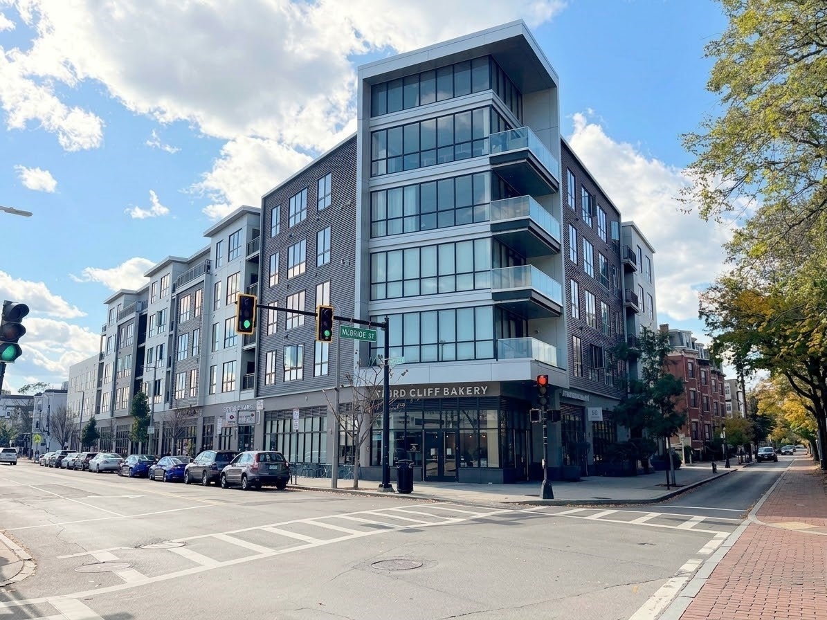 Photo of 3531 Washington St, Boston, MA
