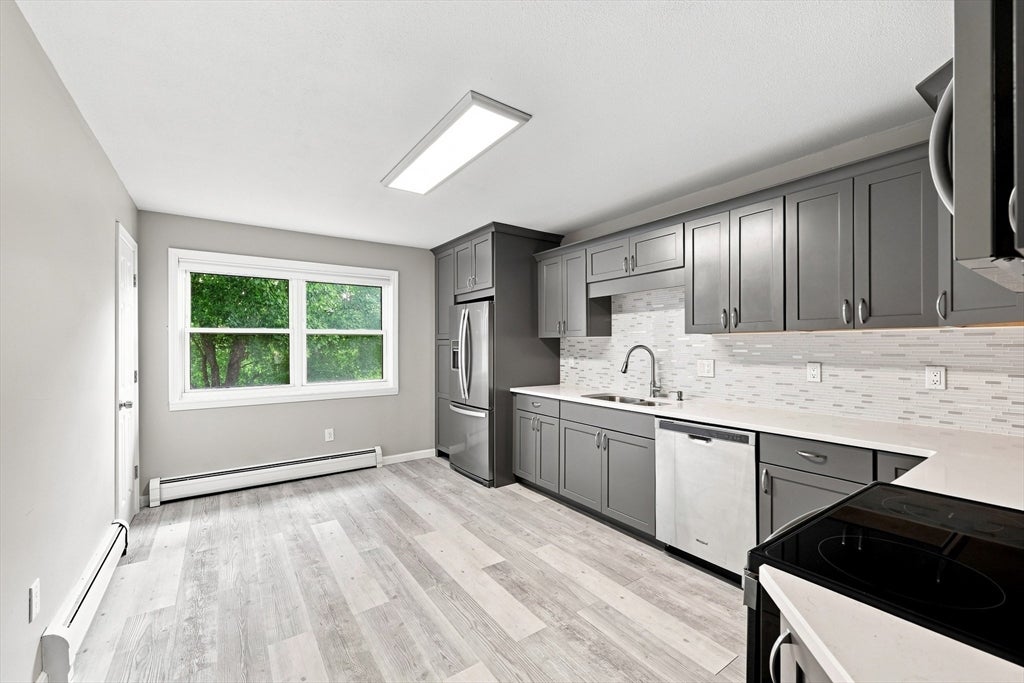90 Colonial Cir #C, Chicopee, MA, 90 Colonial Cir #C, Chicopee, MA Photo #4