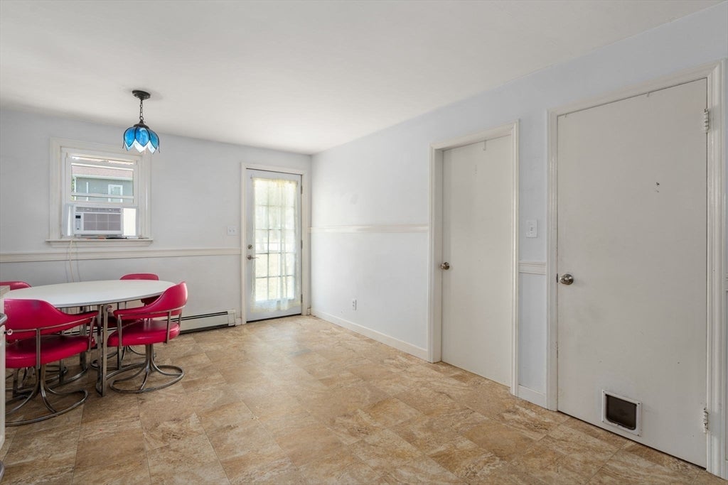 128 Clark St, Worcester, MA, 128 Clark St, Worcester, MA Photo #8