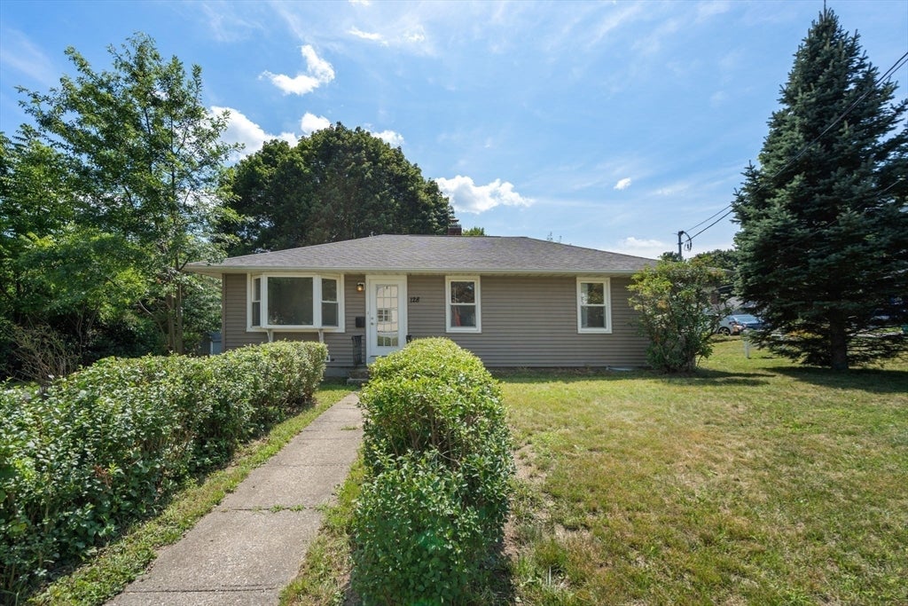 128 Clark St, Worcester, MA, 128 Clark St, Worcester, MA Photo #19