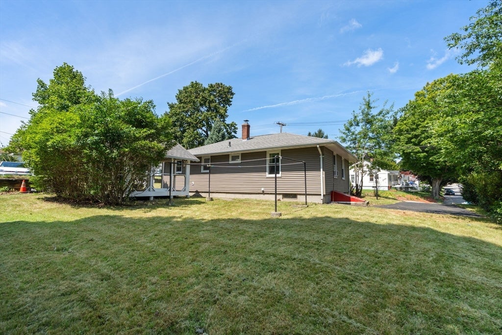 128 Clark St, Worcester, MA, 128 Clark St, Worcester, MA Photo #4