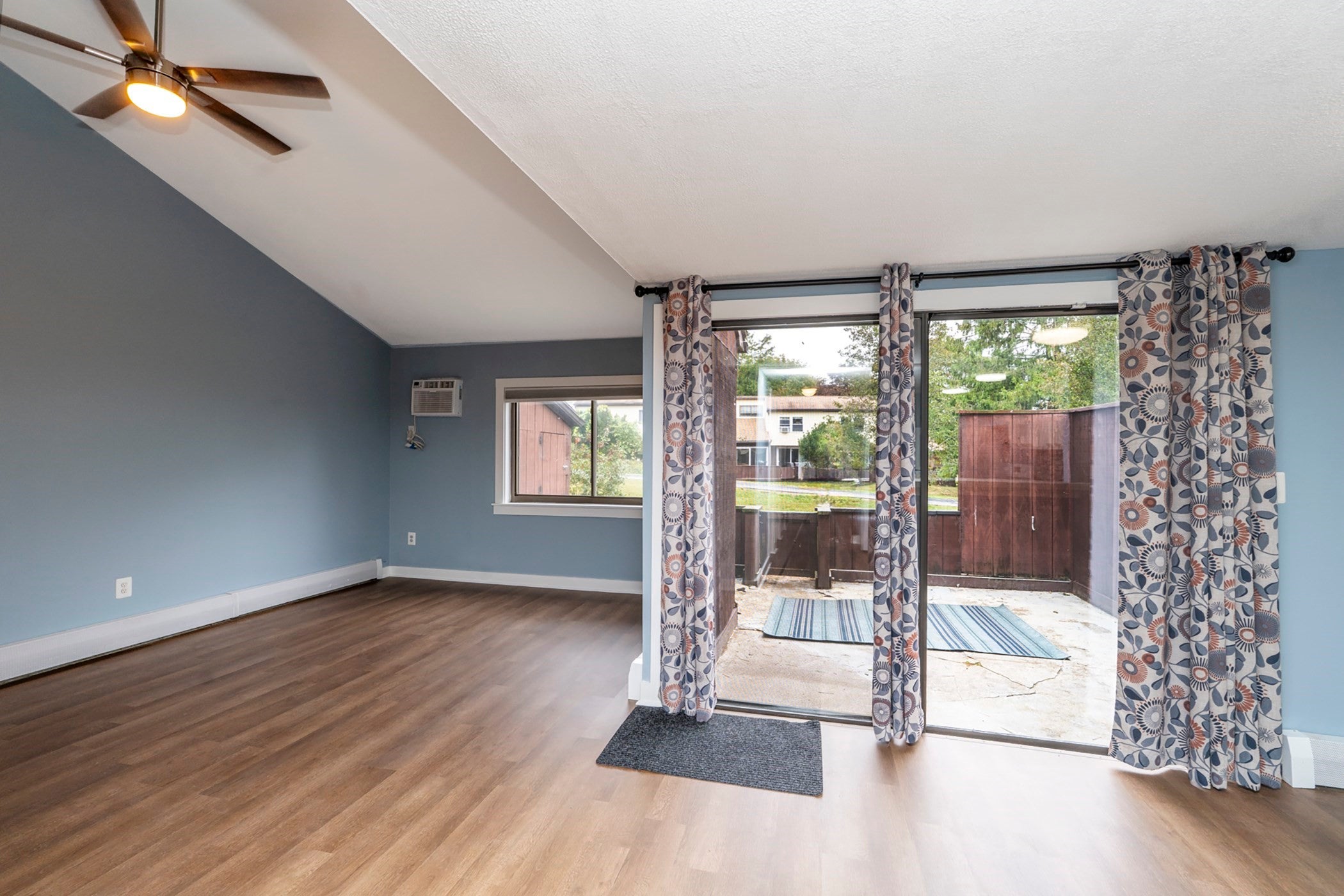 5 Mason Ct 5