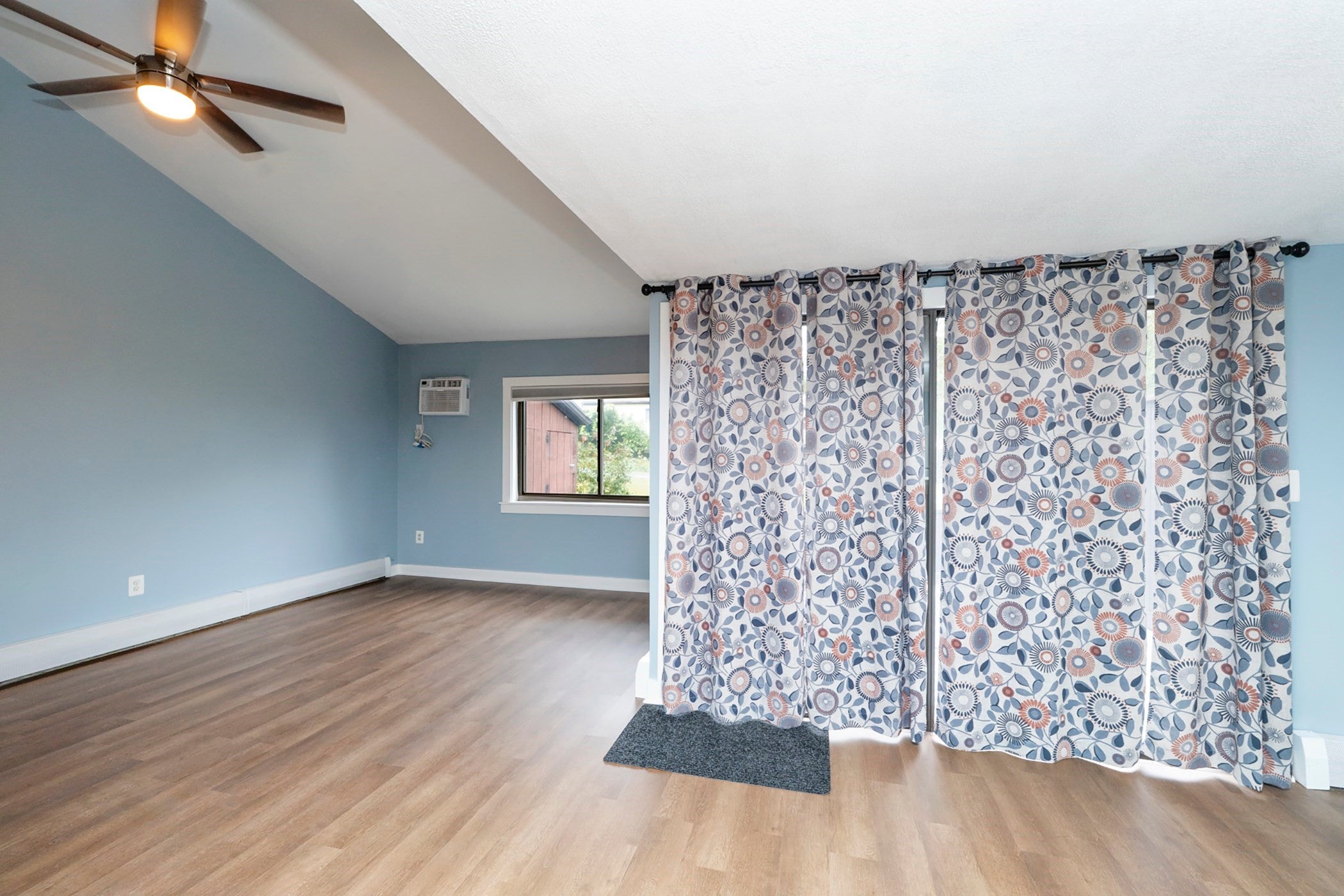 5 Mason Ct 5