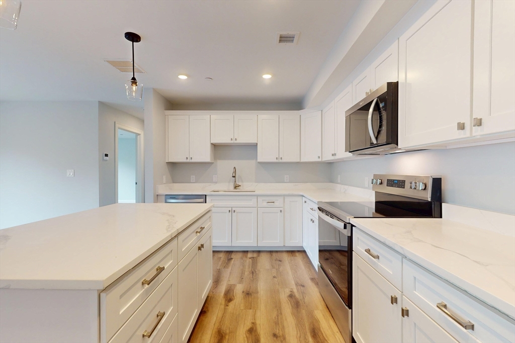 610 Salem Street 301