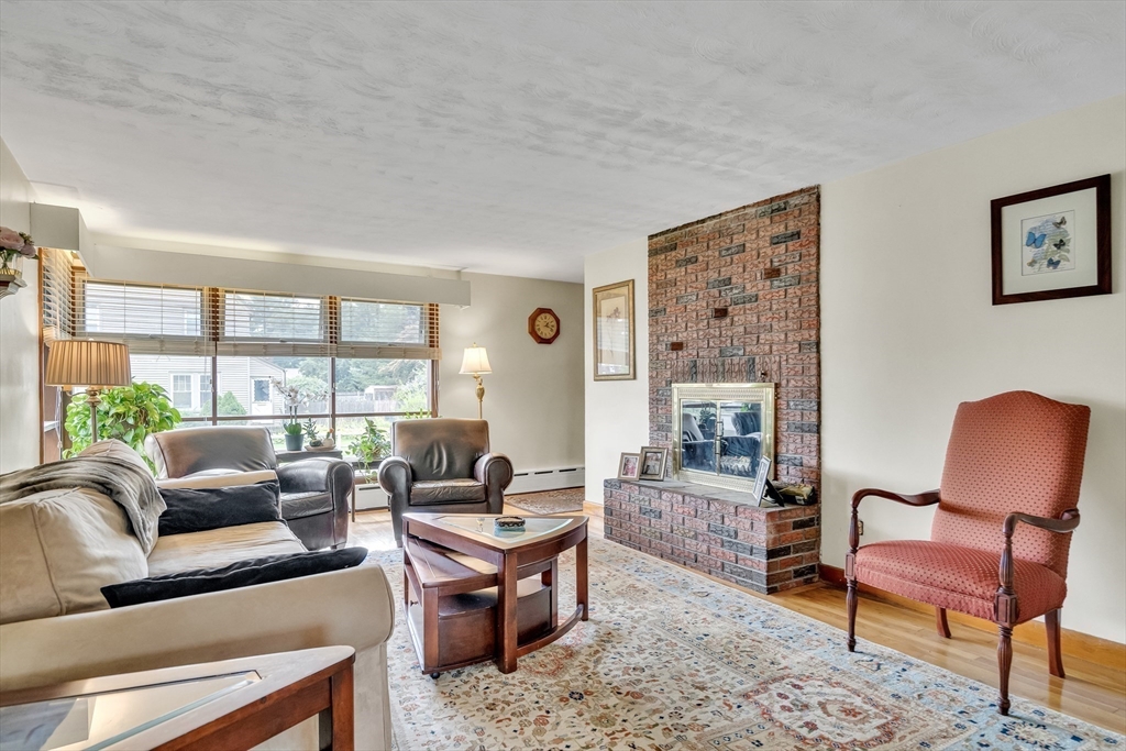 1 Sunset Avenue