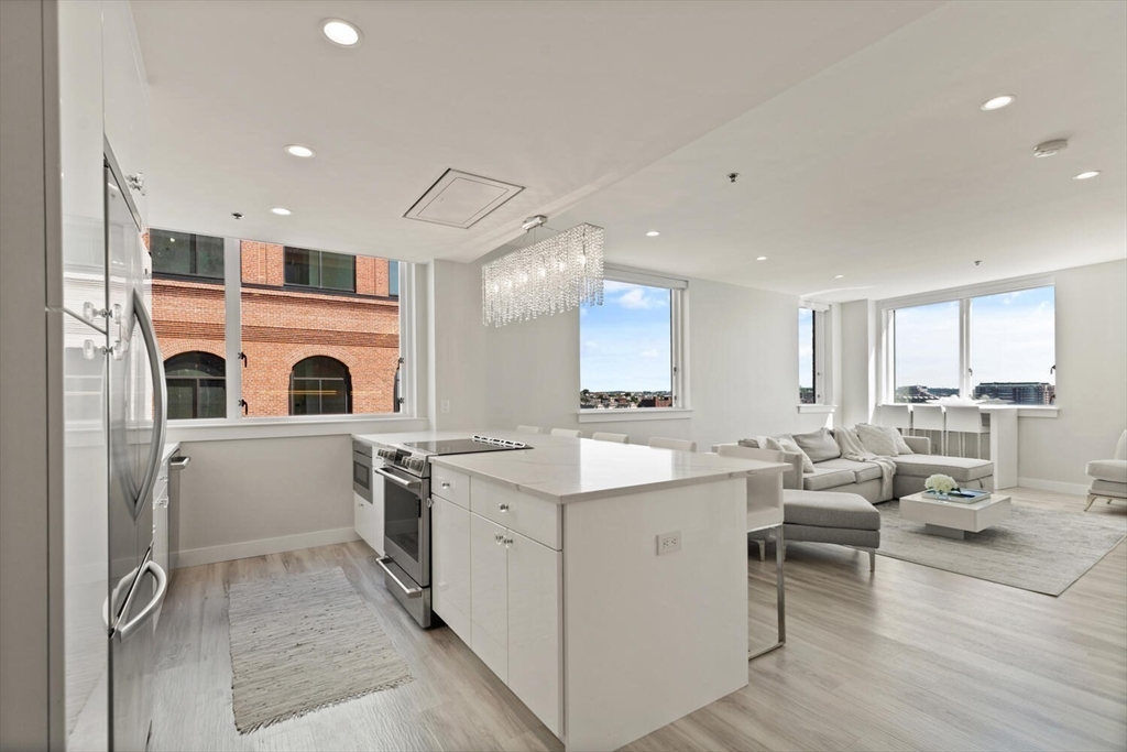 234 Causeway St Apt 709