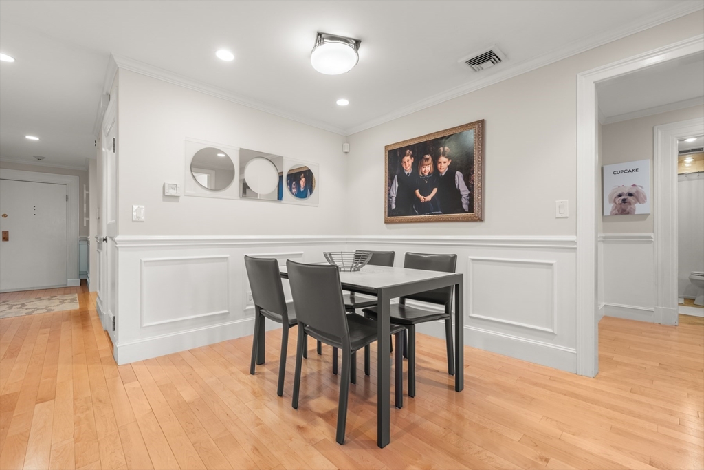 333 Commonwealth Ave 14