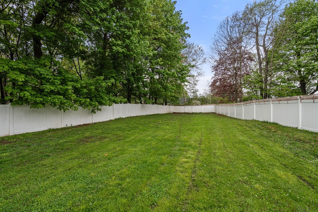 48 Charles St, Gardner, MA Photo #19