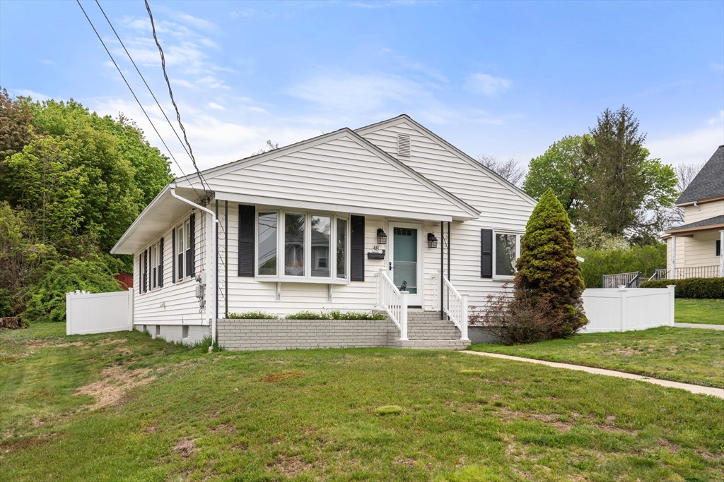 48 Charles St, Gardner, MA Photo #1