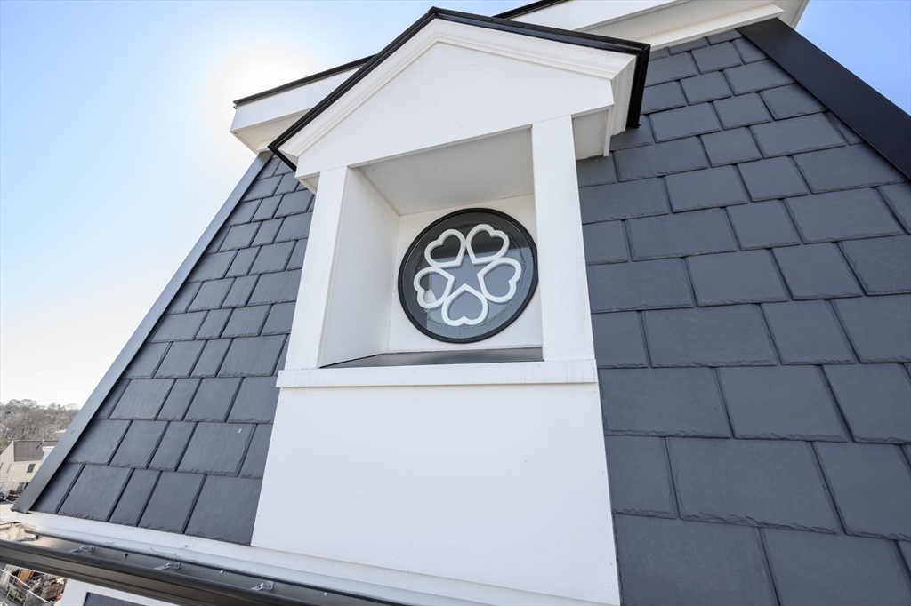 21 Tanglewood Road 1