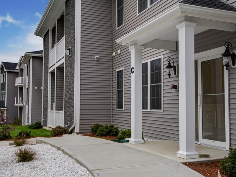 92 North Main St C105