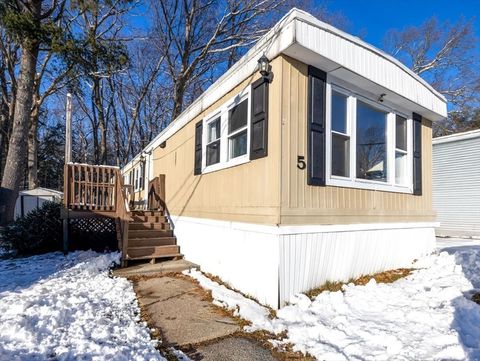 Photo of 5 Alpine St, Rockland, MA 02370 (MLS # 73470857)
