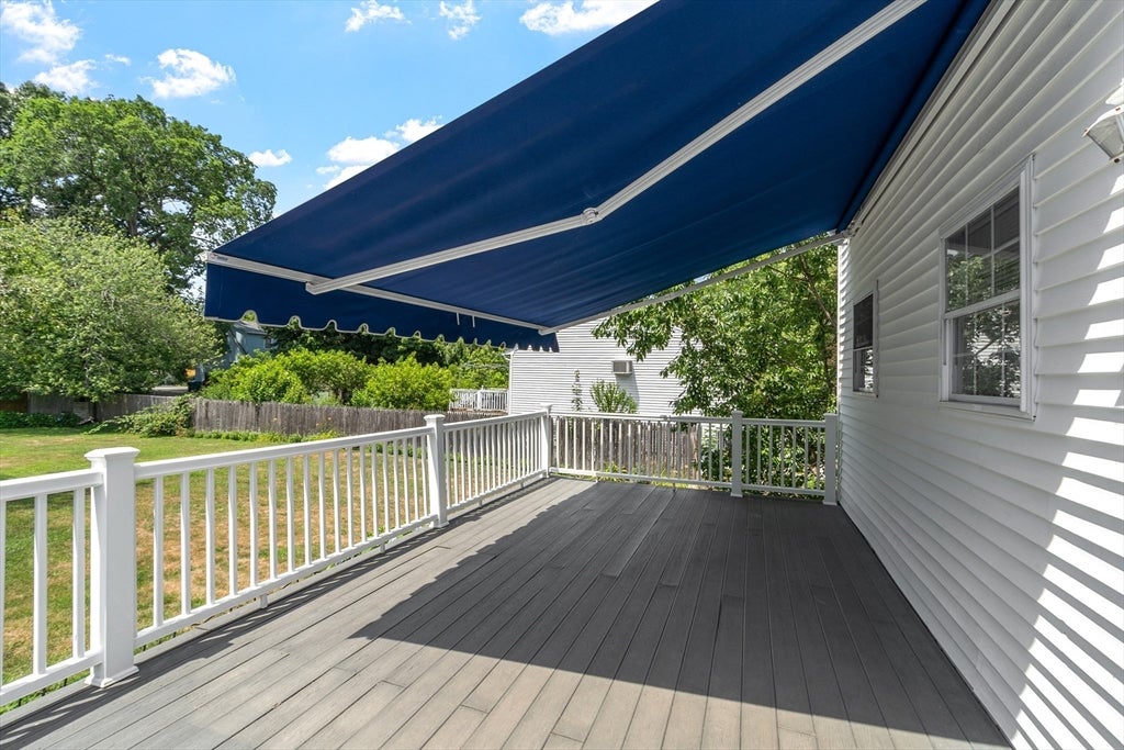 487 Wentworth Ave