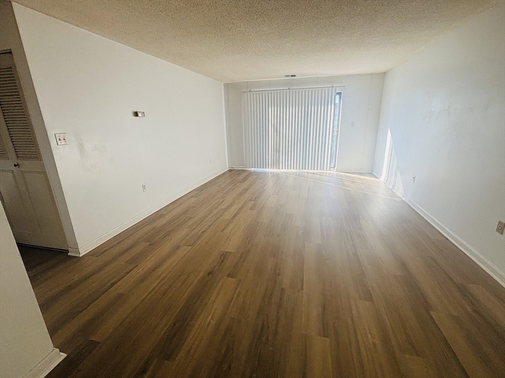 406 Broadway 307