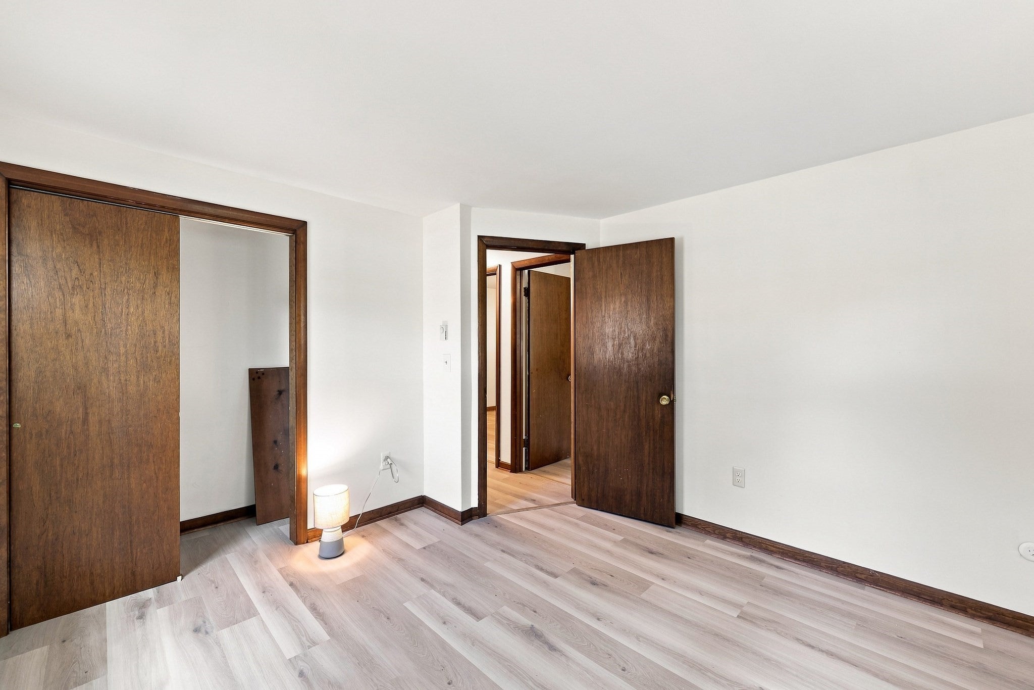 15 Peterson Cir, Agawam, MA Photo #22