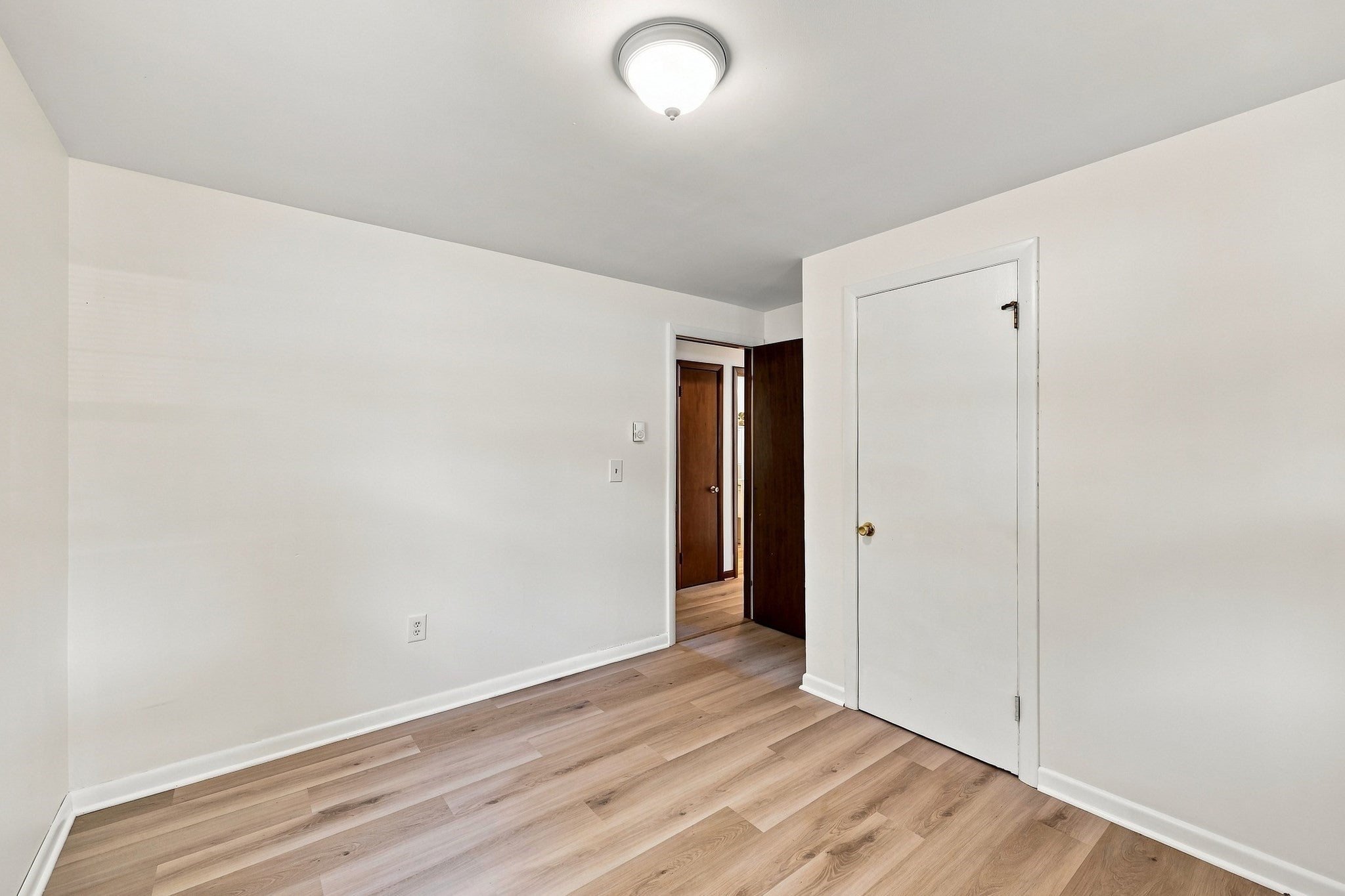 15 Peterson Cir, Agawam, MA Photo #19