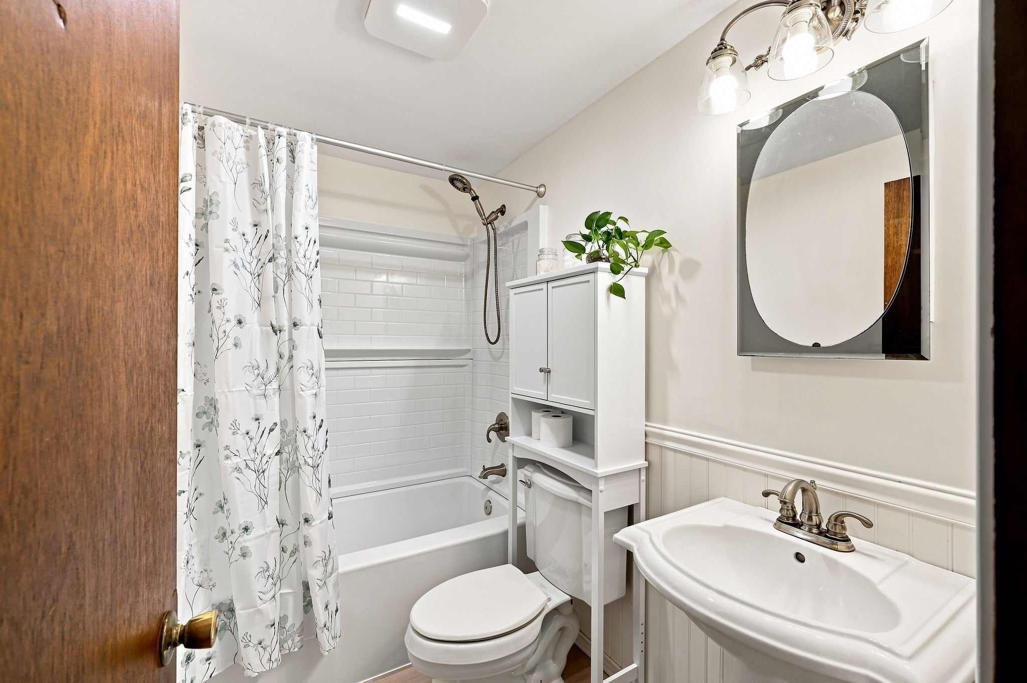 15 Peterson Cir, Agawam, MA Photo #14