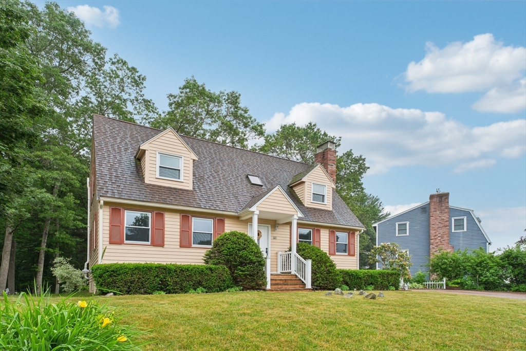 71 Constance Dr