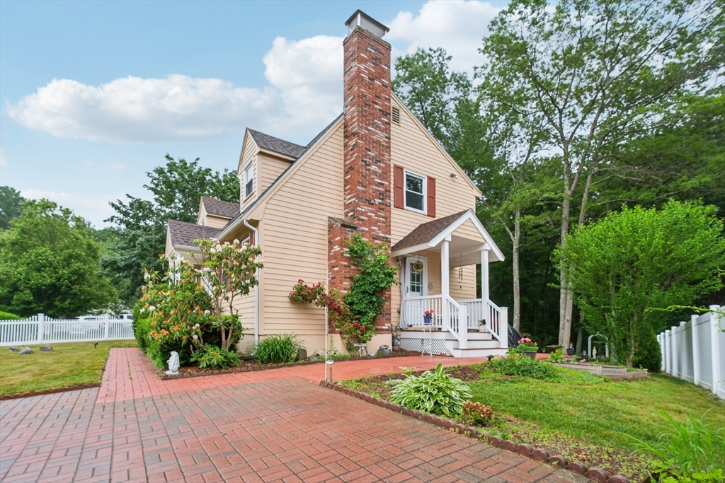 71 Constance Dr