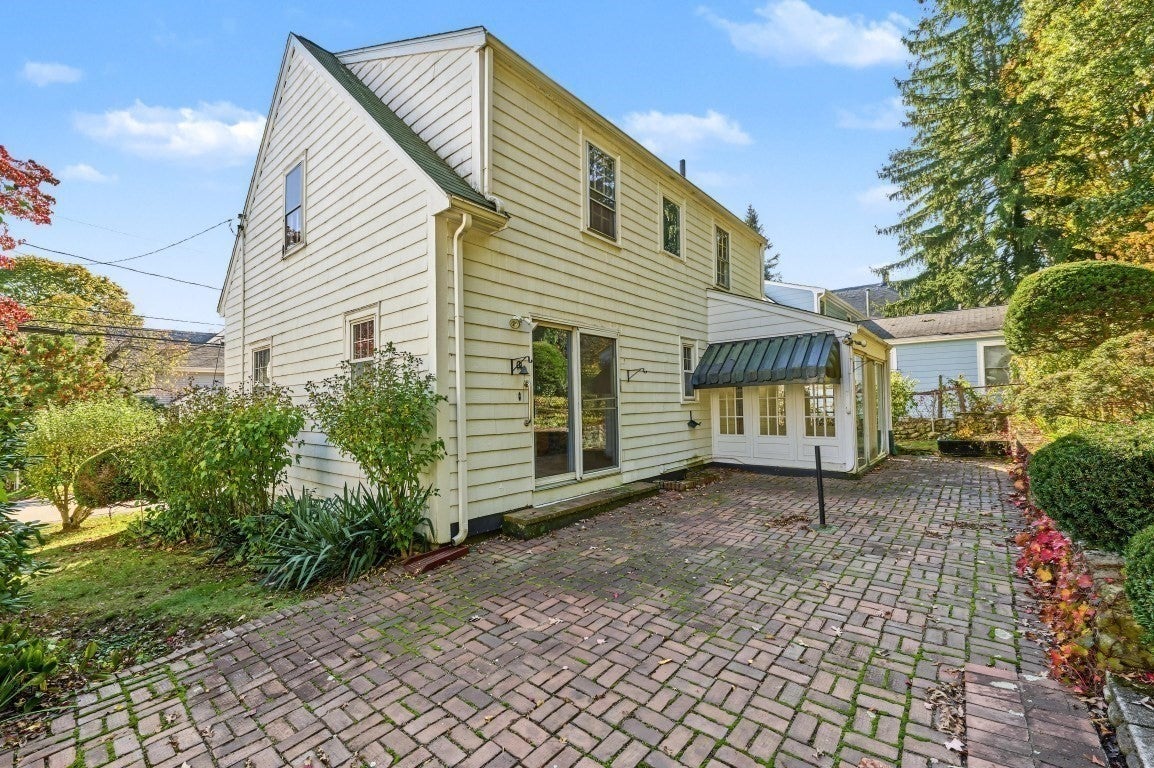15 Cummings Rd