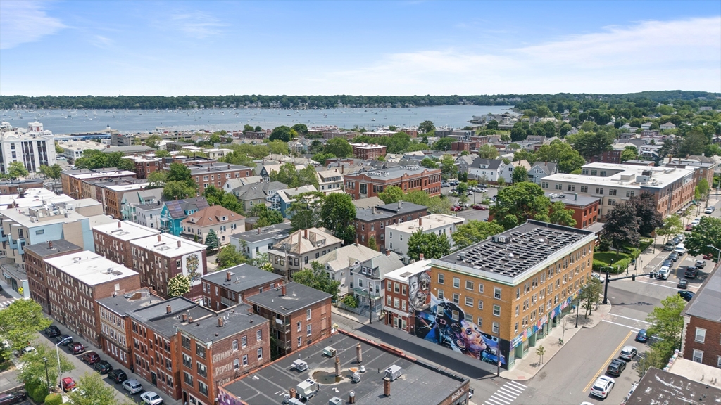 8 Ward St