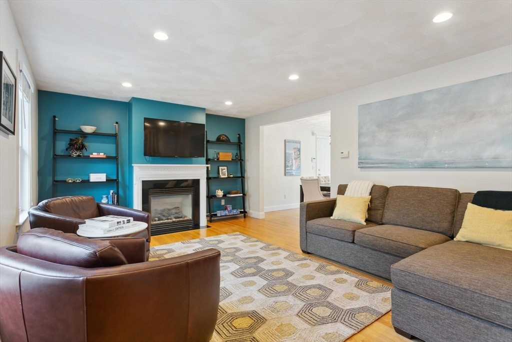 9 Fitch Court A