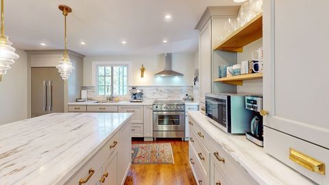 49 Ripley Rd Medford MA 02155