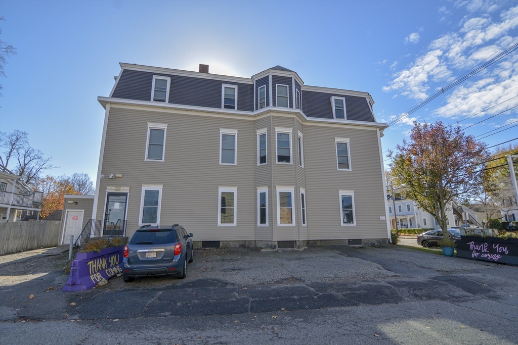 44 South St