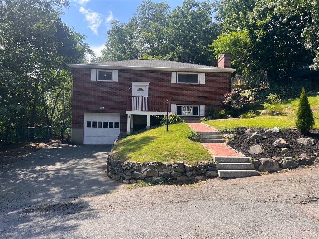 Photo of 15 Oak Road, Waltham, MA