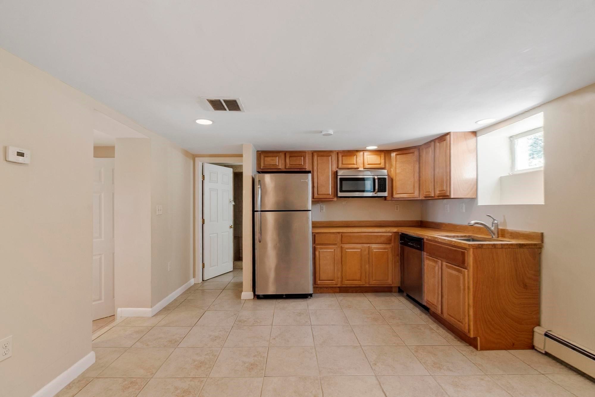 15 Oak Road, Waltham, MA Photo #20